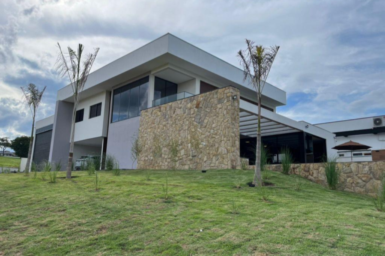 Casa Plaza